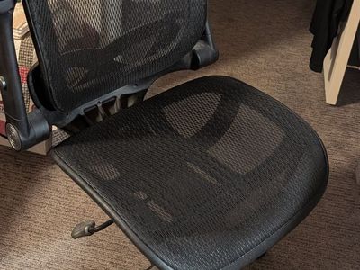 Rolling Office Chair