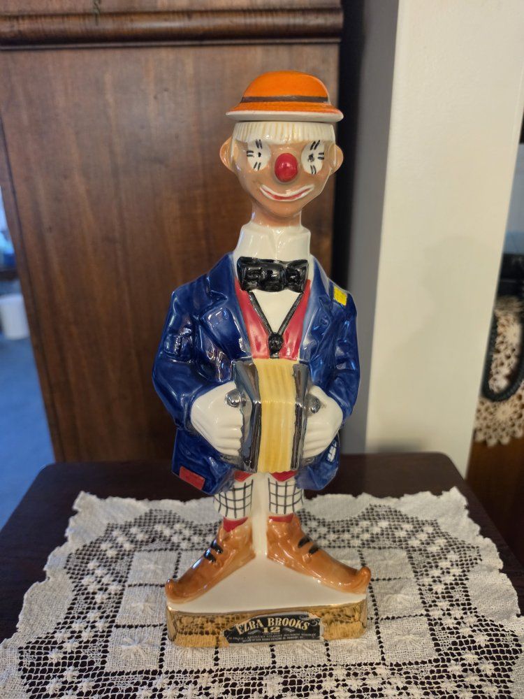Ezra Brooks Clown Accordion Player Whiskey Decanter Vintage Ceramic 1970s Collectors Item