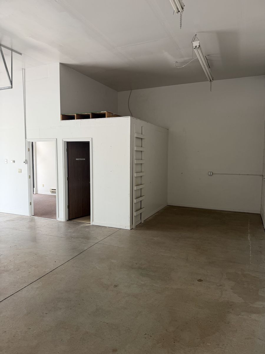 Main image 2