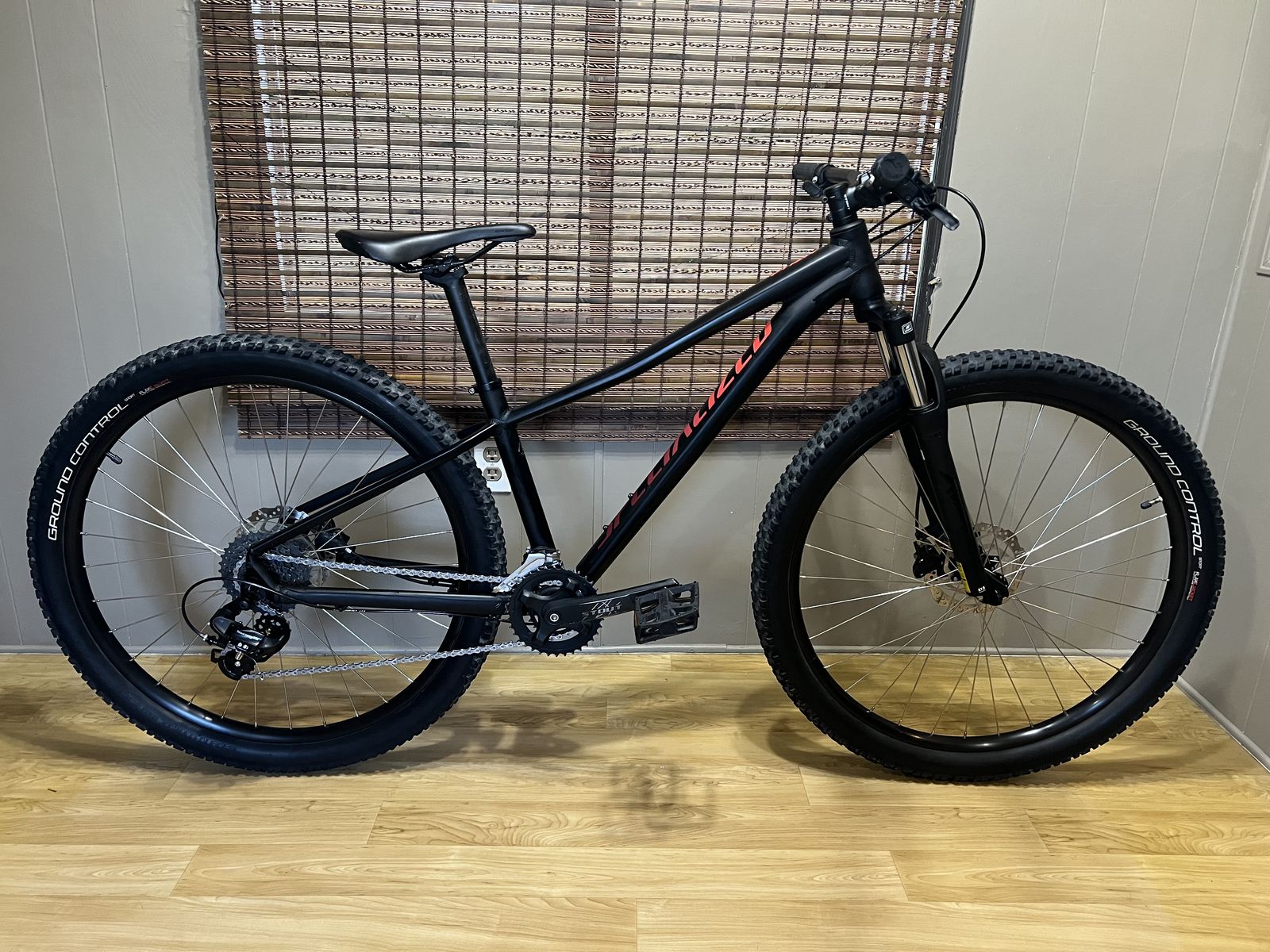Specialized Pitch Mountain Bike