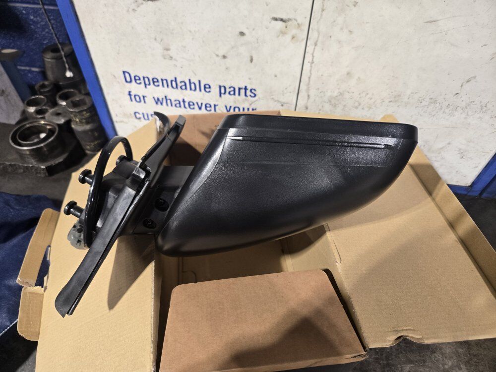 2004 to 2008 Mitsubishi galant right power mirror