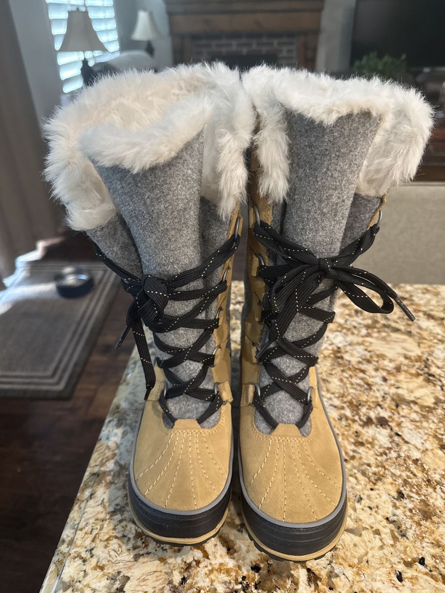 Sorel Women's Tan/Gray Faux Fur Trim Waterproof Winter Boots, Size 6.5