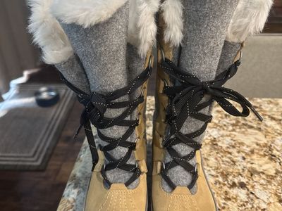 Sorel Women's Tan/Gray Faux Fur Trim Waterproof Winter Boots, Size 6.5