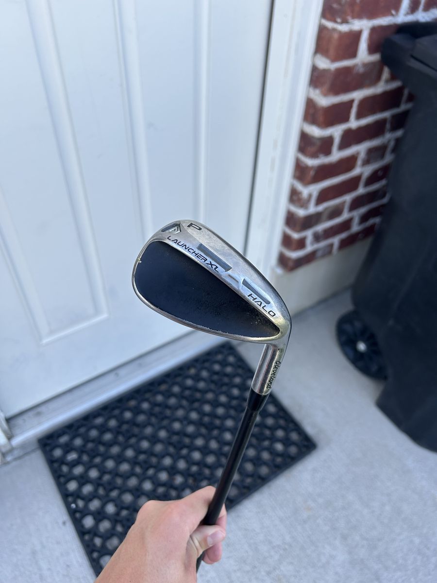 Cleveland Golf Launcher XL HALO Pitching Wedge (P)