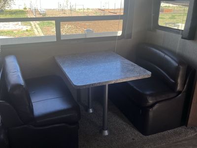 RV Dinette Table/Bench Seating