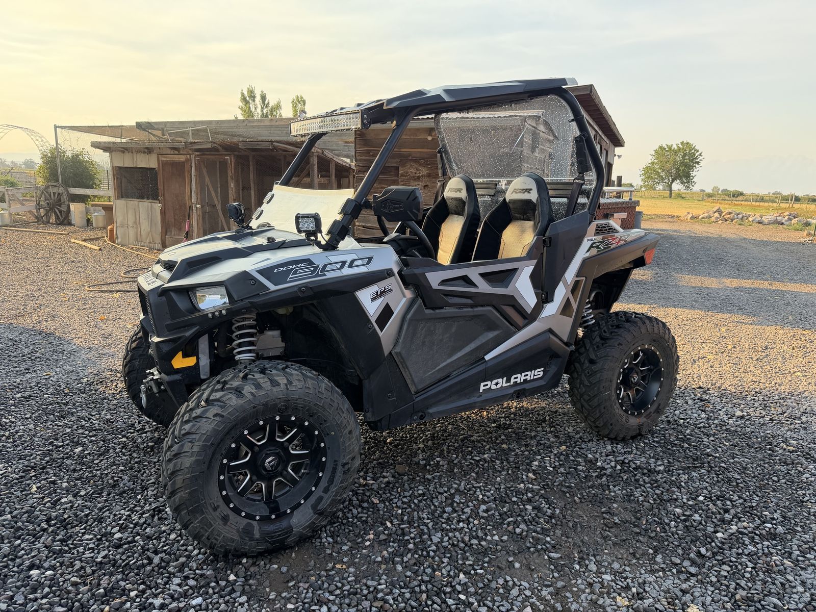 2016 Polaris RZR 900 EPS ONLY 1275 miles!