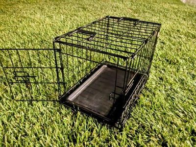 Small Wire Dog Crate 19"L