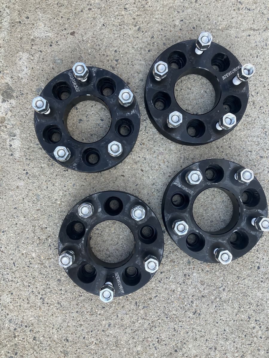 Wheel adaptor / spacer 