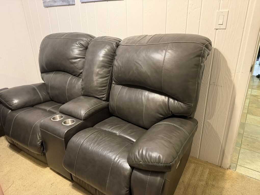 Grey Love Seat With Cup Holders