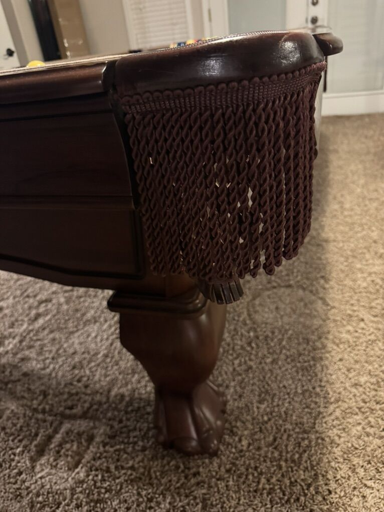 Stunning Imperial International Pool Table