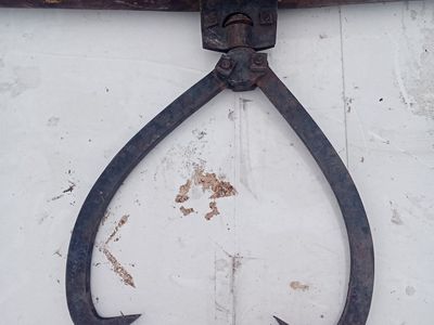 Vintage 2 Man Ice Mover