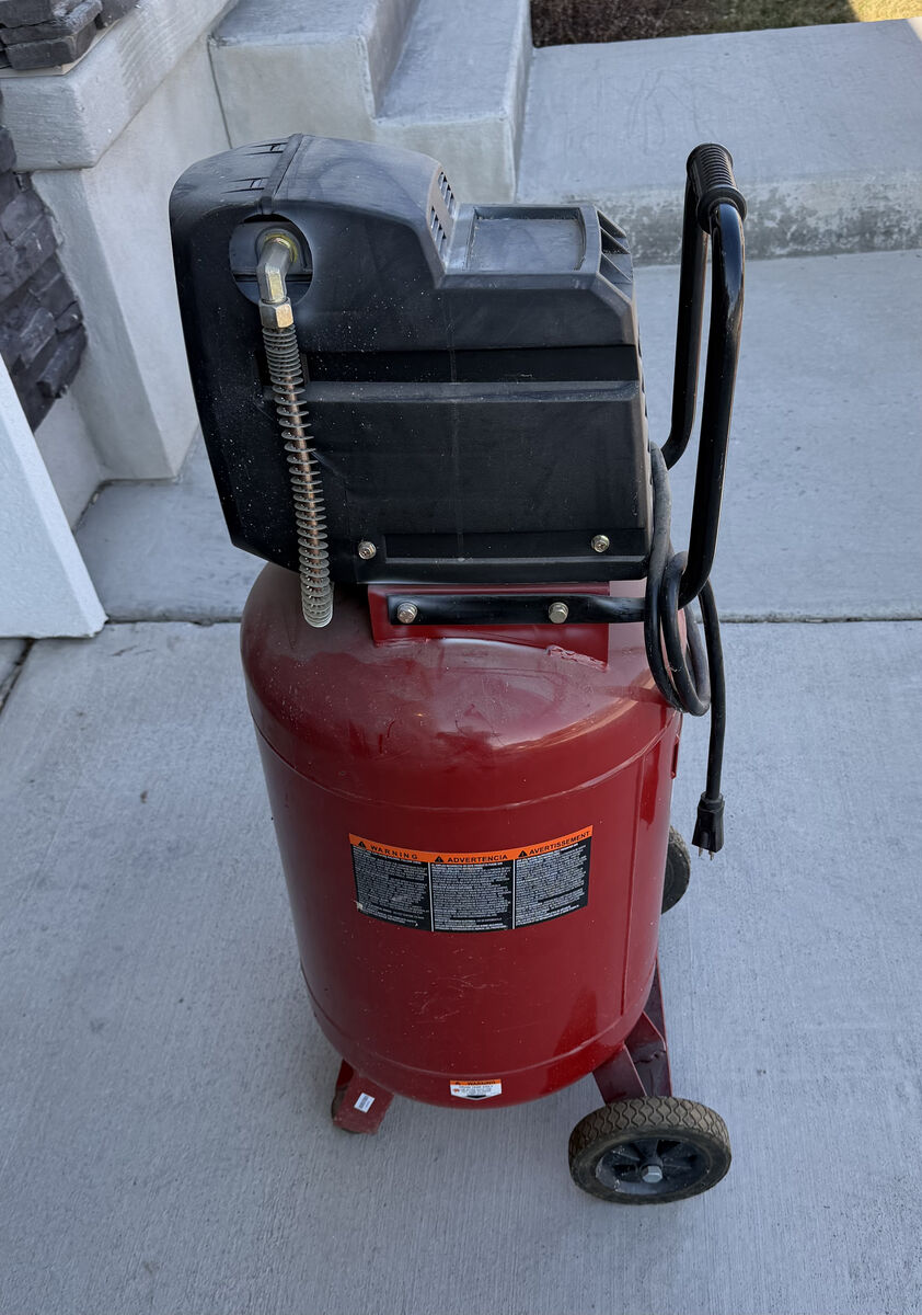 Used 20 Gallon Air Compressor - Craftsman