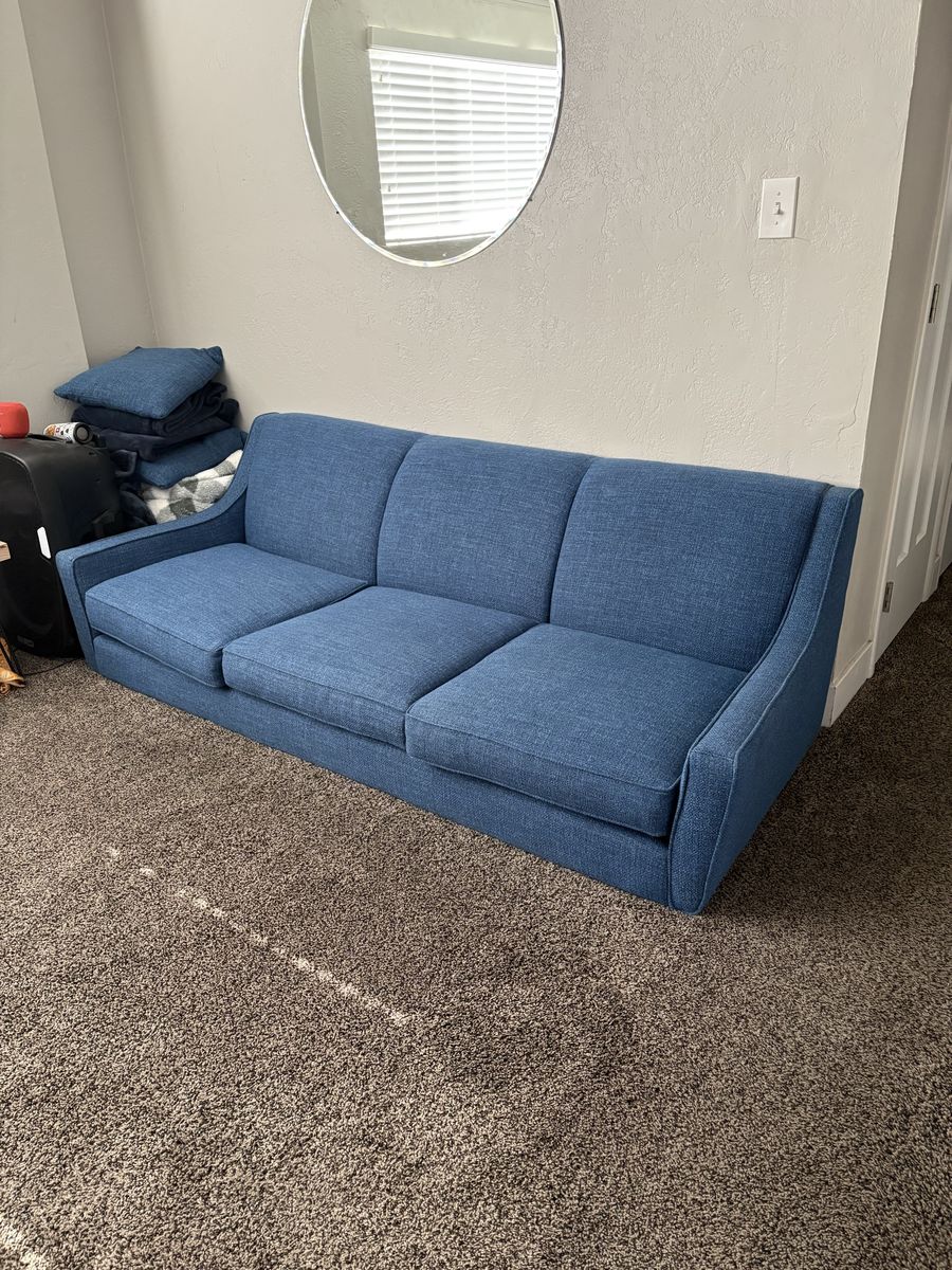 Spacious 3-Seater Coach - Blue Fabric, Modern Design, Comfortable Seating