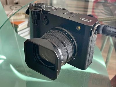 Fujifilm GFX100RF
