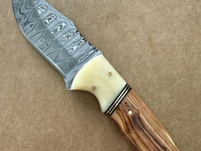8" OLIVEWOOD BUFFALO SKINNER