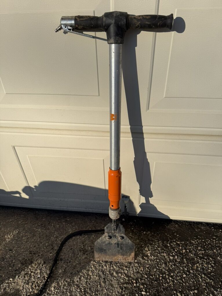 WEN  Pneummatic Spade