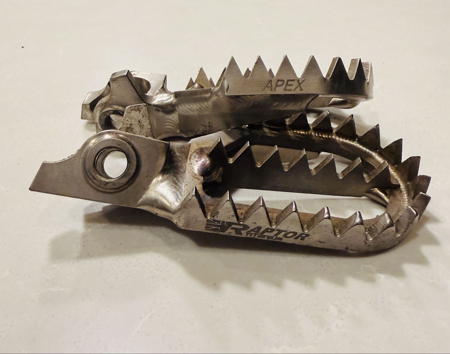 Raptor Apex Titanium Foot Pegs – YZ250 / YZ450F