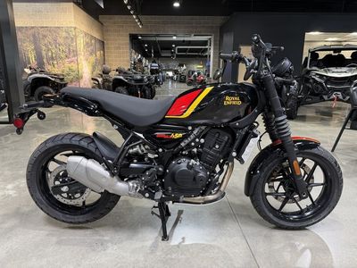 2026 Royal Enfield Guerrilla 450 Playa Black