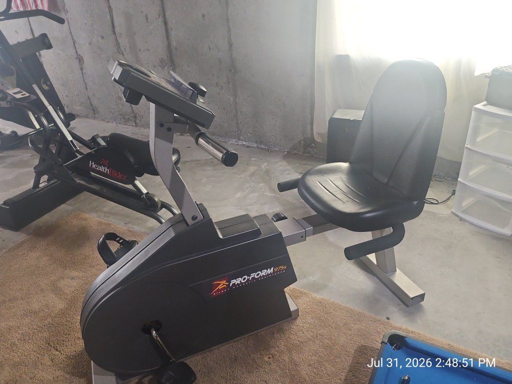 ProForm 975s Recumbent Exercise Bike - Silent Magnetic Resistance