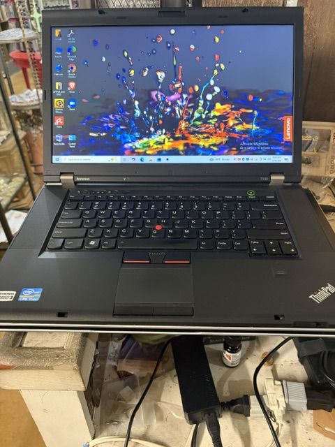 Lenovo ThinkPad T530 i5. 12 RAM. 2 SSD