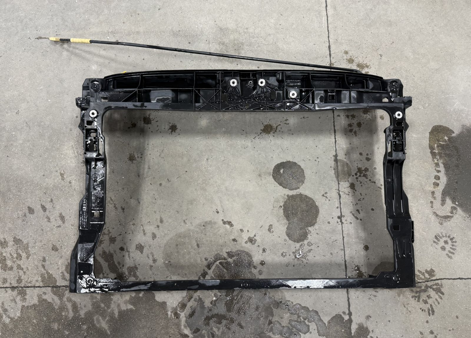2019-2025 Volkswagen Jetta Radiator Support