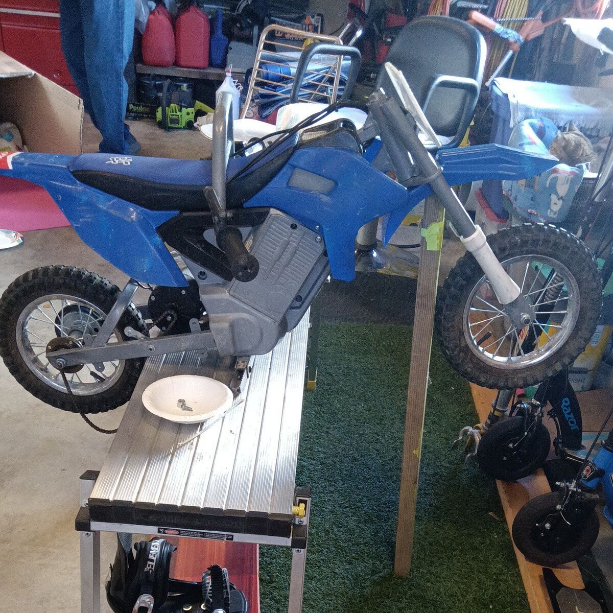 mini hyper electric dirtbike