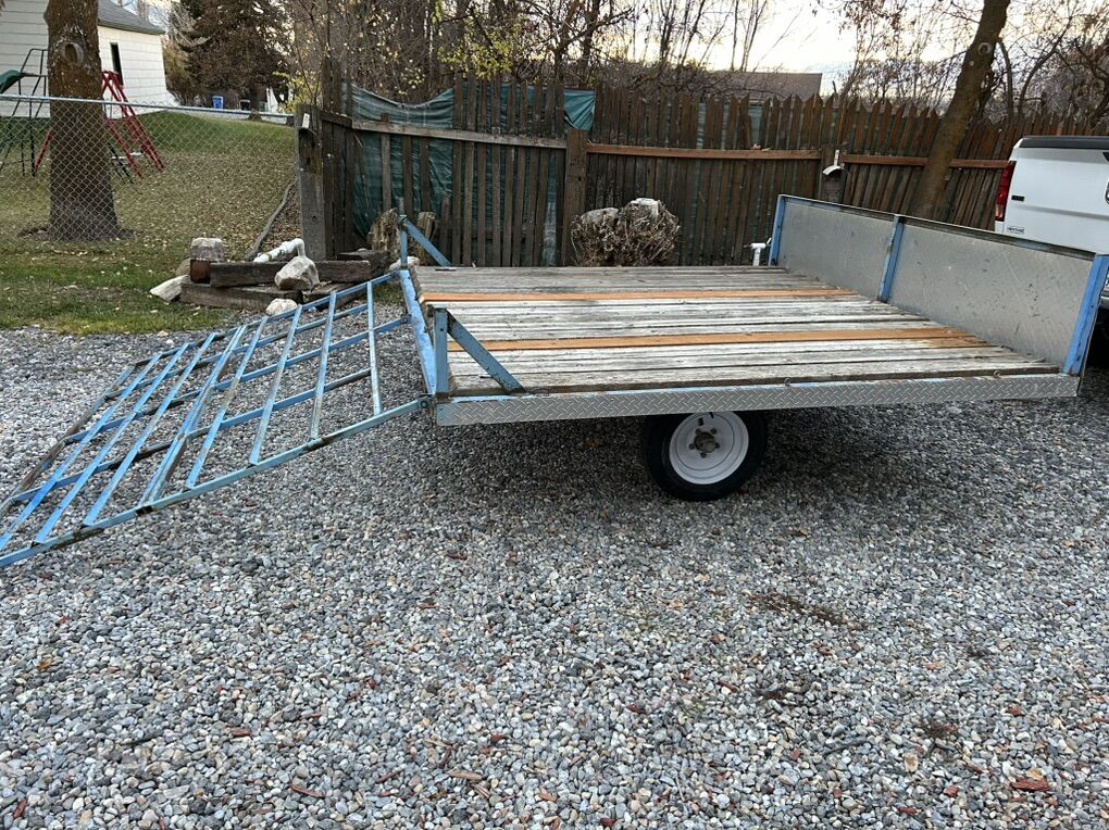 2 -place 4 wheeler Trailer