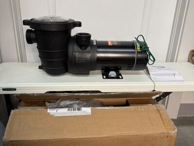 VEVOR Swimming Pool Pump - OPEN BOX