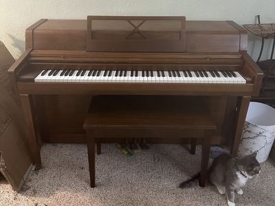 Yamaha Piano