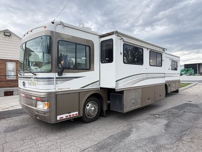 2000 Fleetwood Bounder 39z diesel pusher with slide