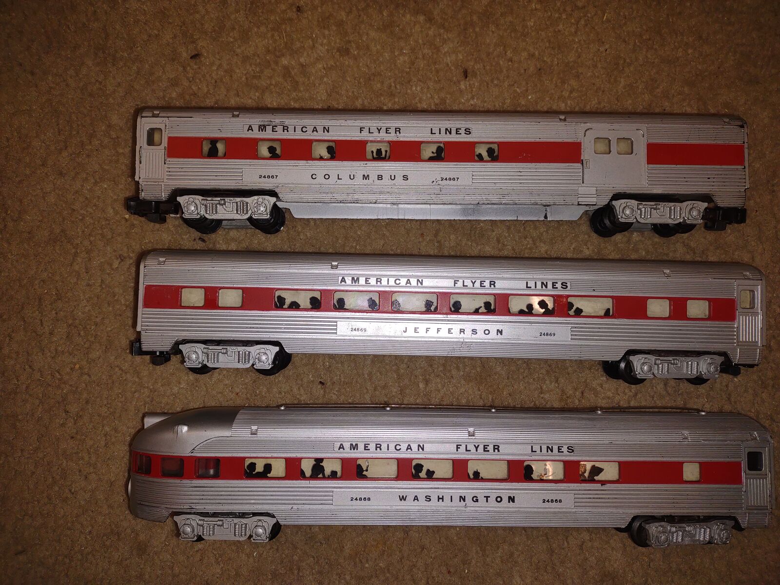 American Flyer Red Strip Passenger Car Set