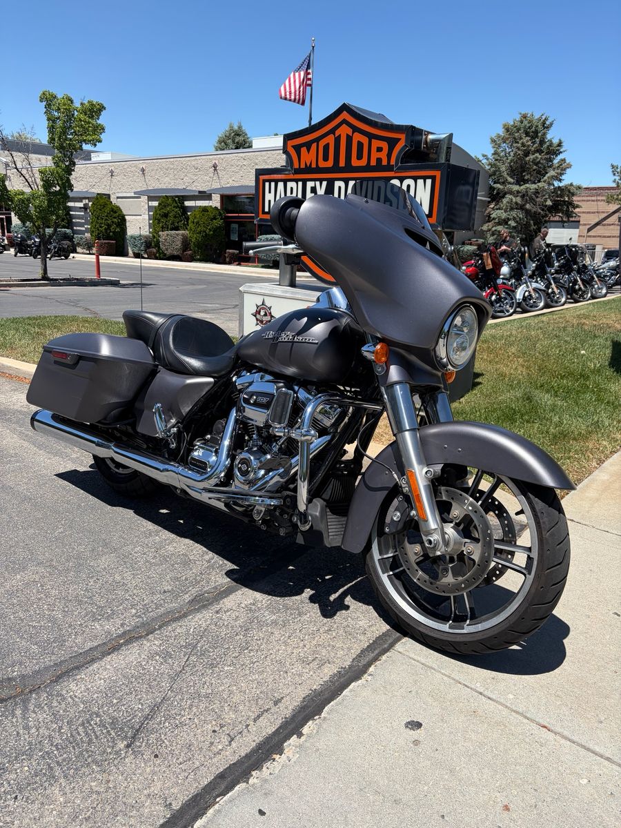 Harley-Davidson 2017 Street Glide Special