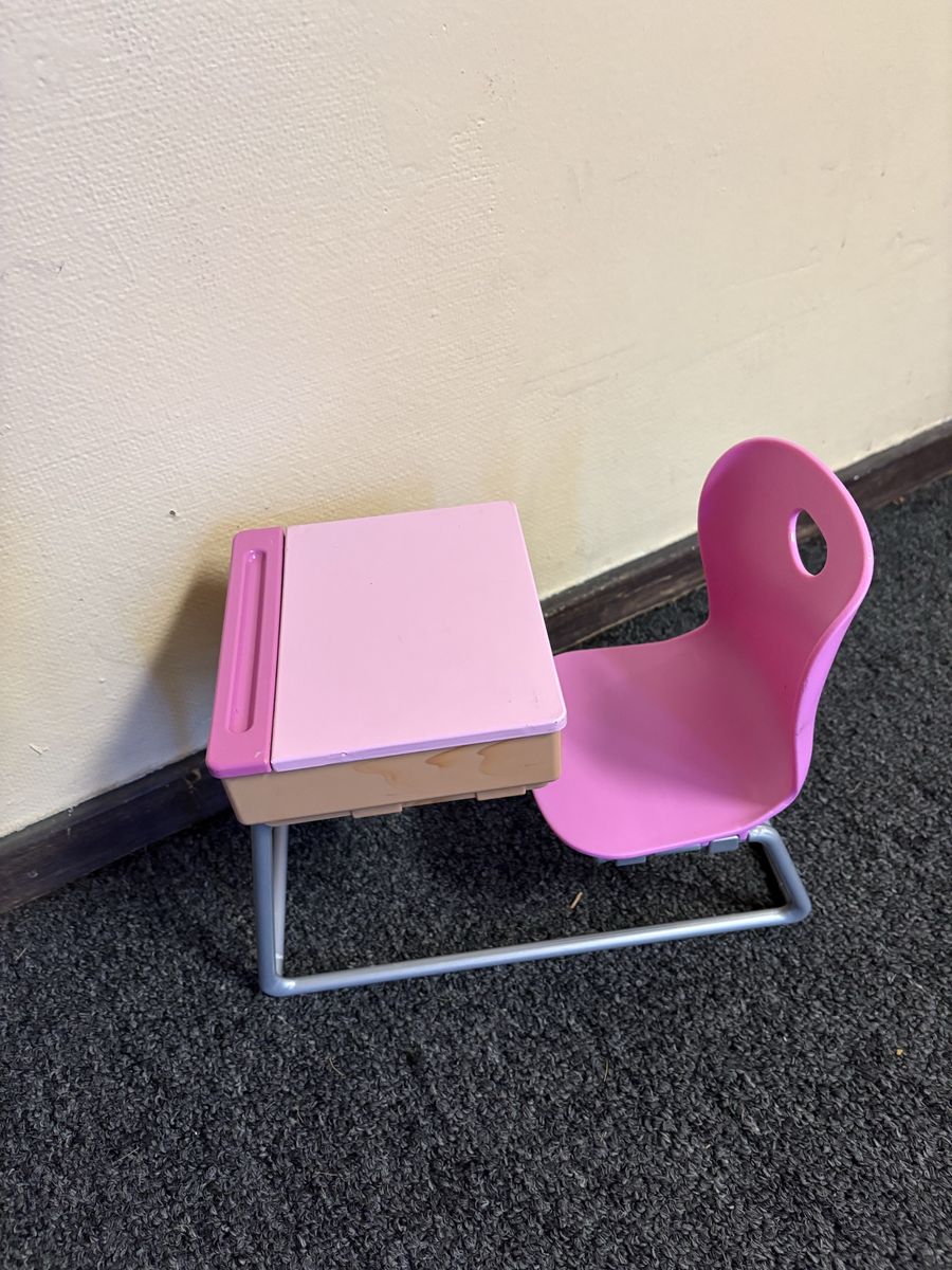 Our Generation Desk