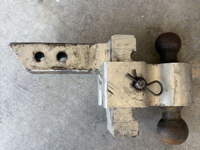 Adjustable Aluminum Dual Ball Trailer Hitch