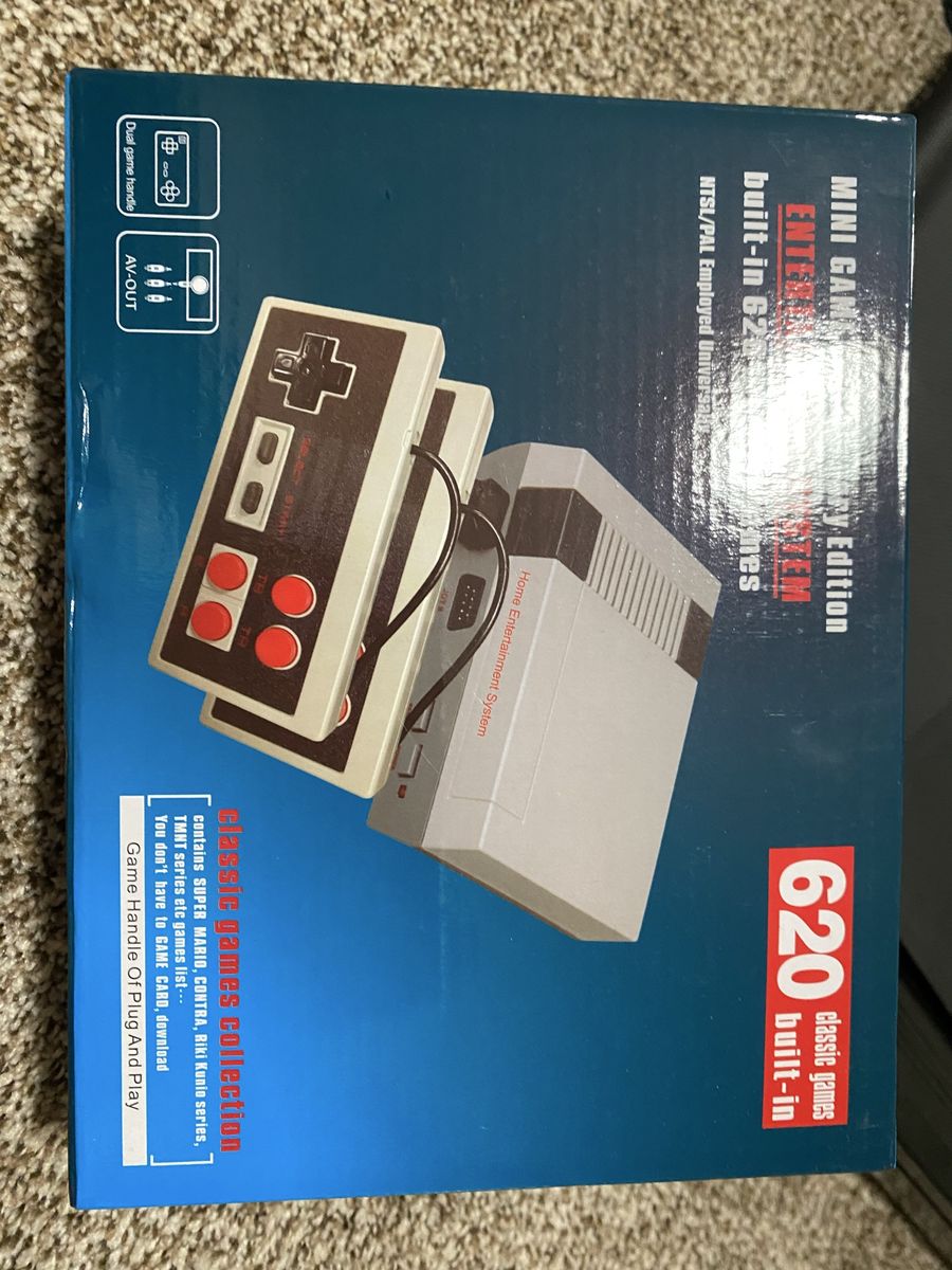 Mini Retro Game Console – 620 Built-In Classic Games + 2 Controllers