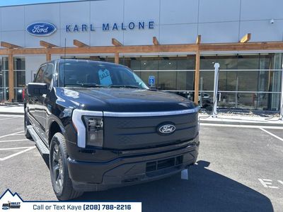 2025 Ford F-150 Lightning Flash