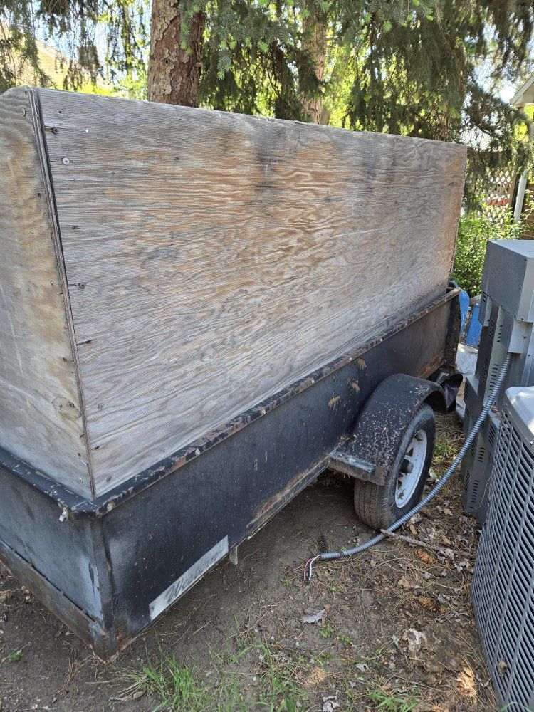 Utility trailer