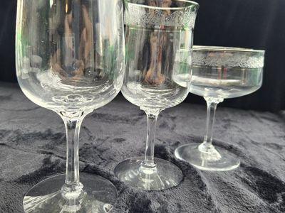 Wedding bone china, (MASSIVE SET)