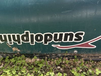 Sundolphin canoe