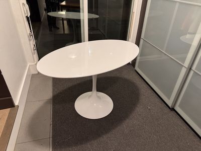 White Oval Table