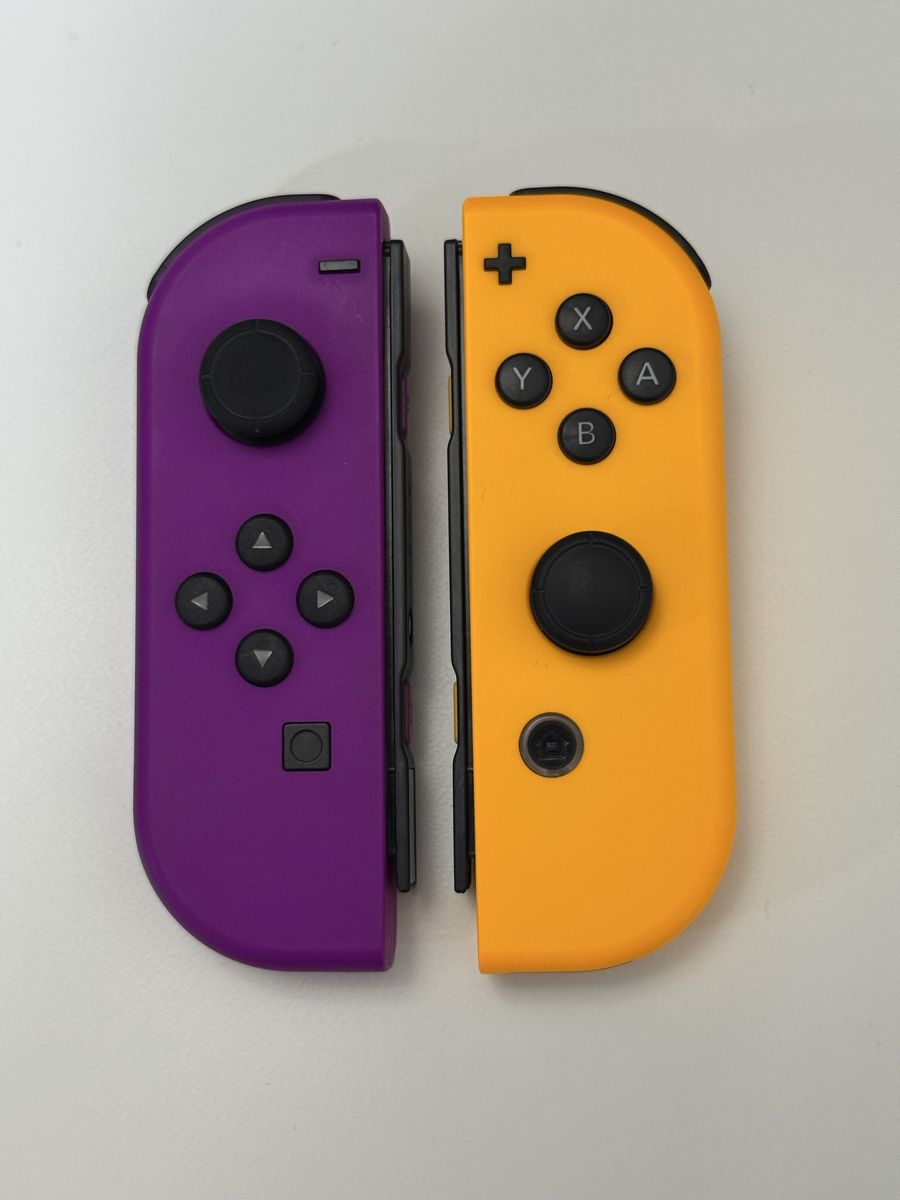 Nintendo Switch Joy Cons / Left & Right Side / Good Condition