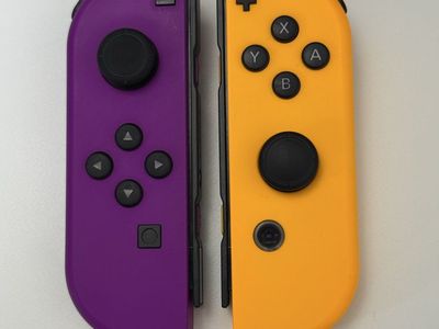 Nintendo Switch Joy Cons / Left & Right Side / Good Condition