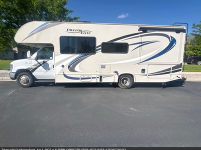 2019 Thor Freedom Elite Class C Motorhome - 19K Miles