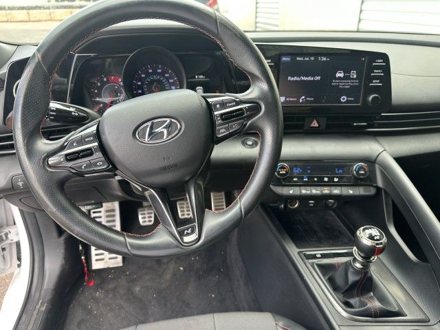 Main image 6