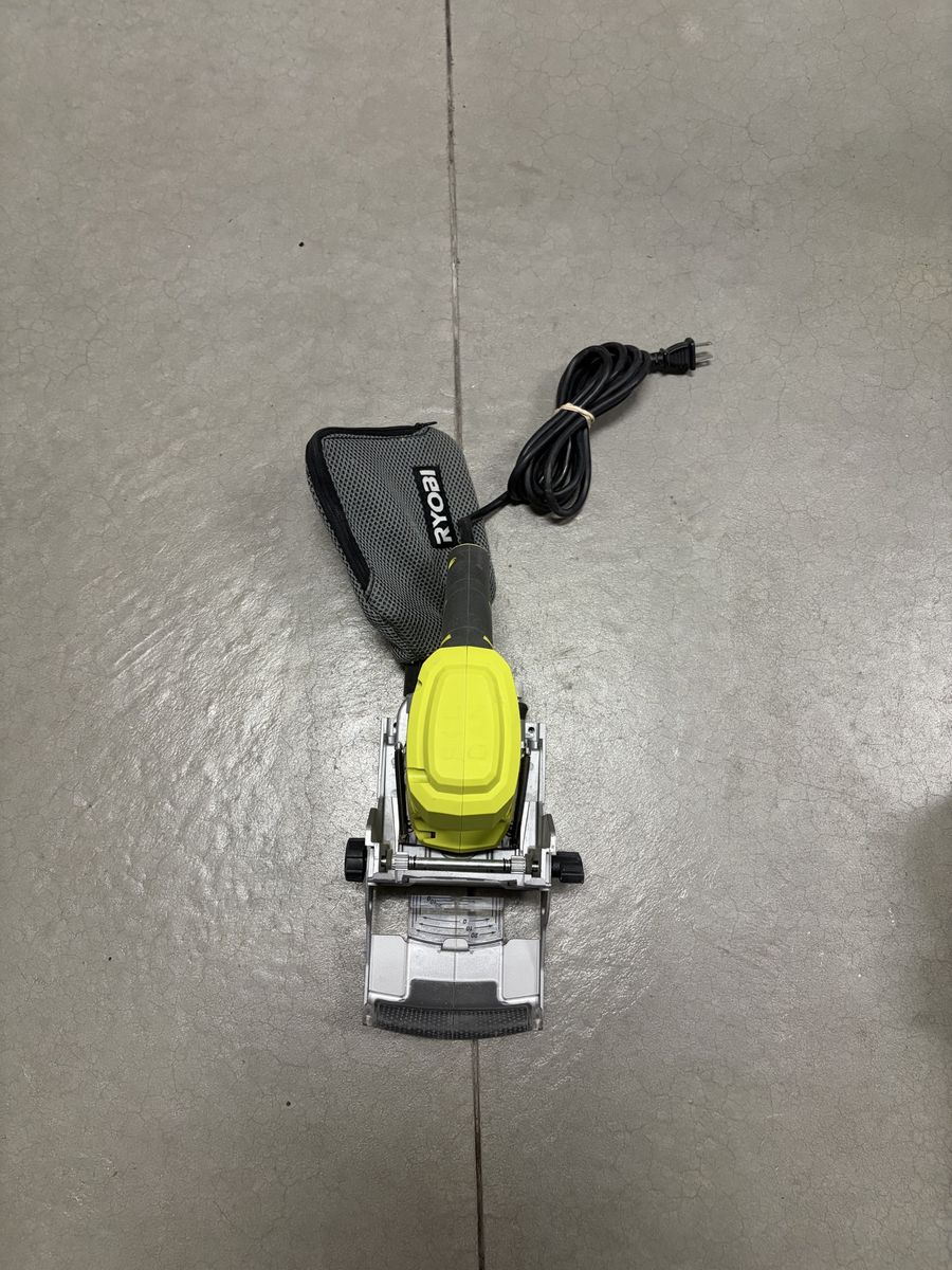 Ryobi Biscuit Joiner 120V with Dust Bag and Carry Bag