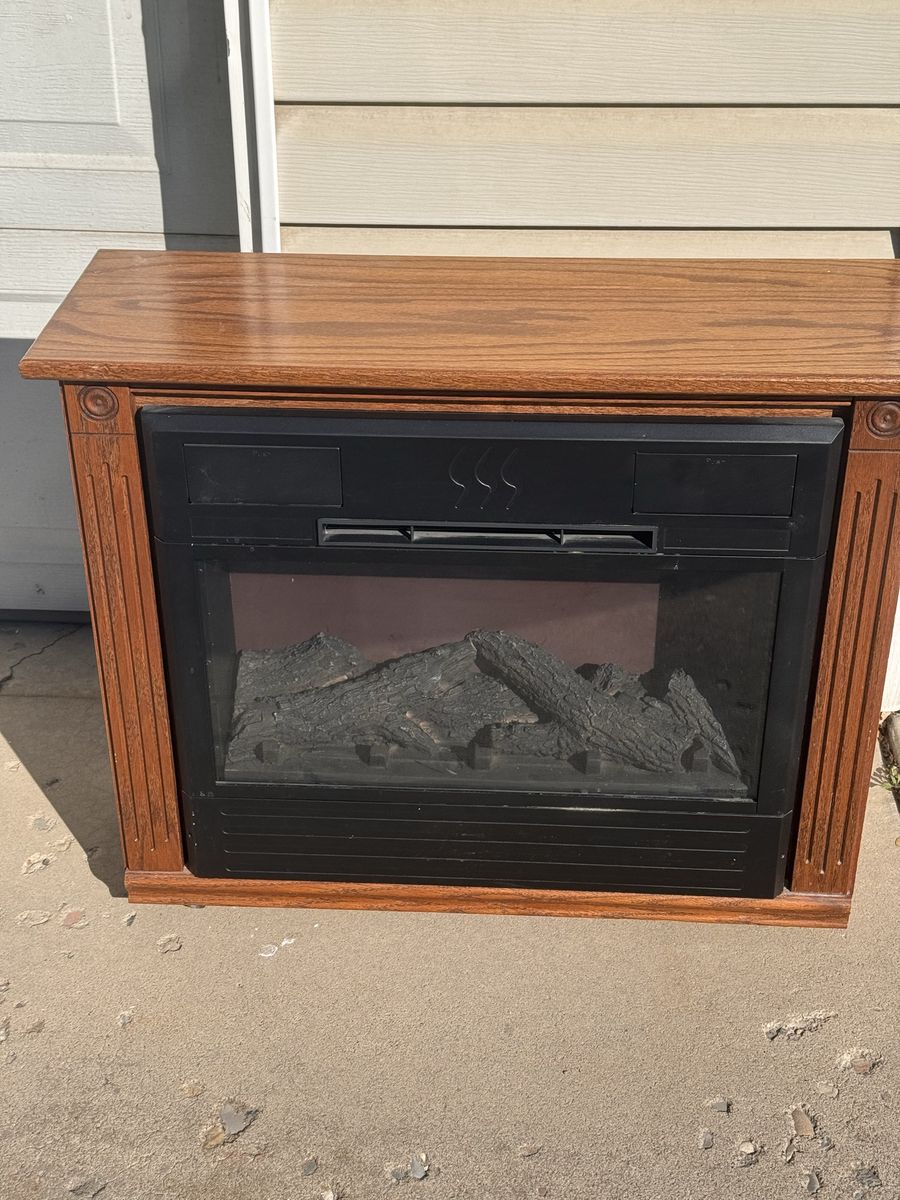 Electric fireplace