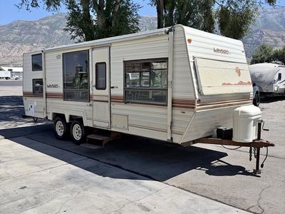 1989 Skyline Layton 25' Bunkhouse