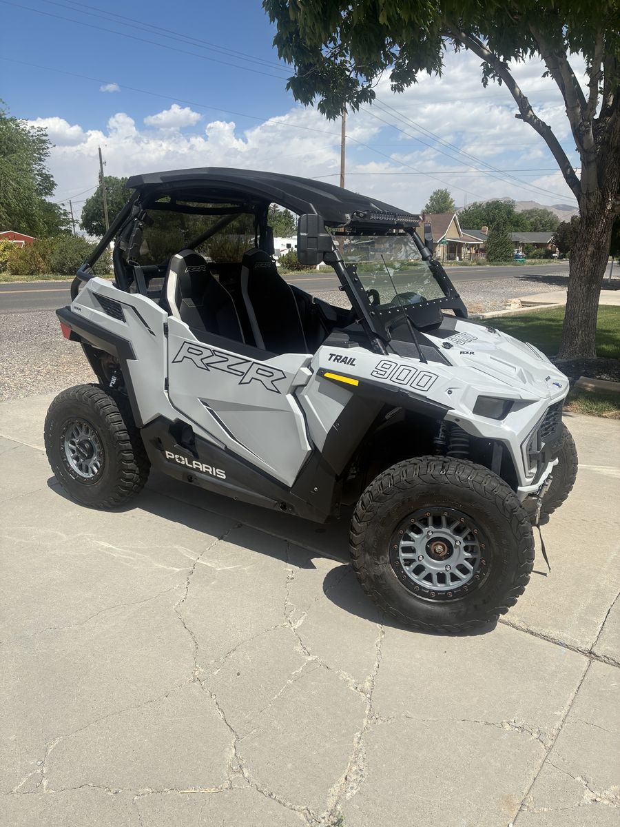 2022 Polaris Trail Ultimate