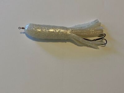 Strawberry Killer. White.