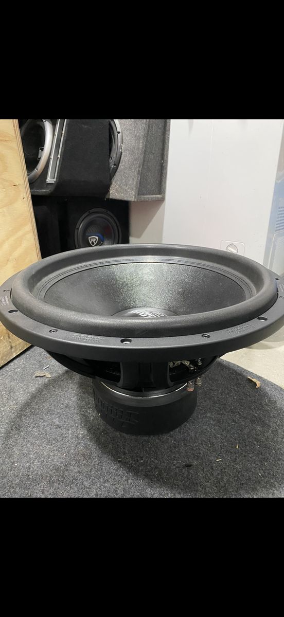 18" Sundown Audio Sub